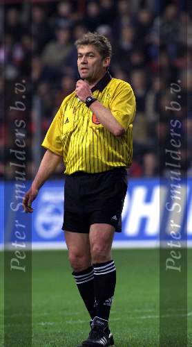 Eindhoven, 1 april 2000
PSV-AZ, eindstand 5-1
scheidsrechter W. Schaap