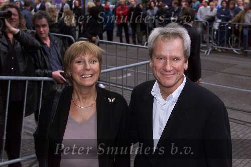 Amsterdam 26 april 2000
Premiere Lek in Tushinsky
Wolfesberger met zijn vrouw