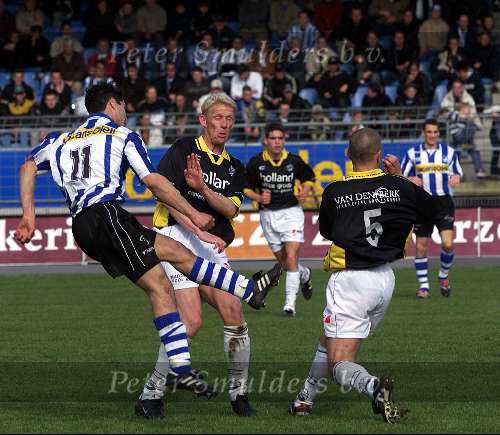 Eindhoven, 28 april 2001
Wedstrijd tussen EVV Eindhoven -FC Den Bosch, eindstand 2-2.
Arnold Scholten