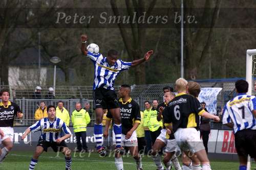 Eindhoven, 28 april 2001
Wedstrijd tussen EVV Eindhoven -FC Den Bosch, eindstand 2-2.
Syanley Macdonald
