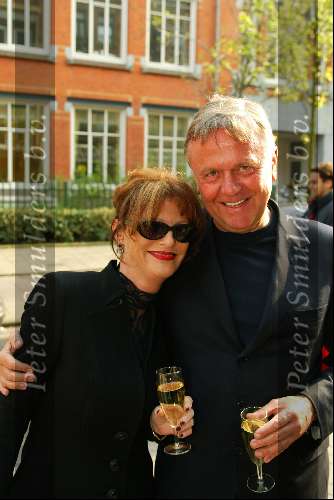 Amsterdam 11 april 2002
Opening restaurant Joop Braakhekke
Harry Mens met Barbara Plugge