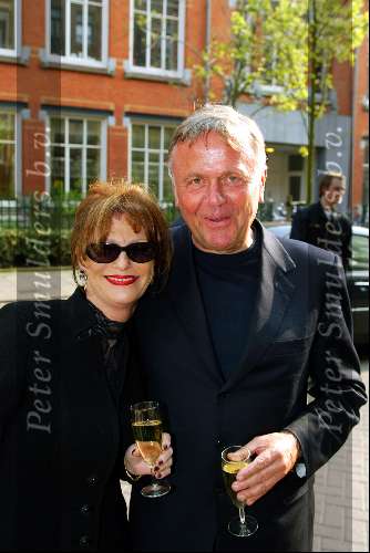 Amsterdam 11 april 2002
Opening restaurant Joop Braakhekke
Harry Mens en Barbara  Plugge