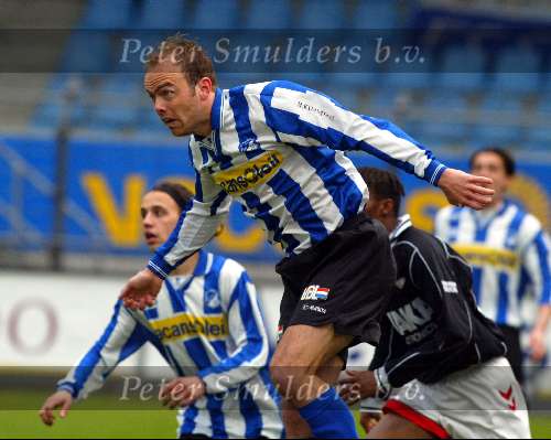 Eindhoven 19 April 2002
EVV Eindhoven-SC Emmen, eindstand  1-1
Dragan Thijssens