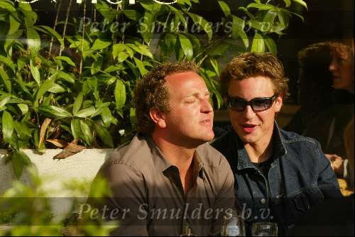 Amsterdam 23 april 2002
Gordon met zijn vriend Adriaan op terras