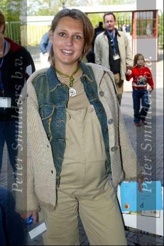 Kaatsheuvel 21 april 2002
50 jarig bestaan van de efteling en premiere show Hans Klok.
Jenny de Munck zwanger