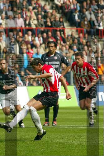 Eindhoven 14 april 2002
PSV-Feyenoord 2-0
Kezman