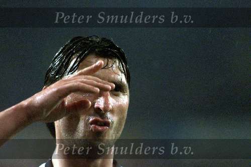 Eindhoven, 4 December 1999
Komp. PSV-Roda JC, eindstand 2-0
Luc Nilis zijn 100e kompetitiedoelpunt  in de Nederlandse kompetitie