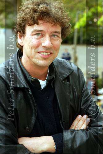 Amsterdam 13 april 2002
Presentatie van de nieuwe ziekenhuis serie Trauma24/7
Marc Klein Essink