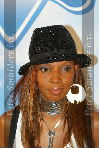 Rotterdam 13 april 2002
TMF Awards in ahoy
Mary J Blige met tatoeage
