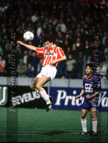 PSV-Willem II 1993
Mitchell v d Gaag