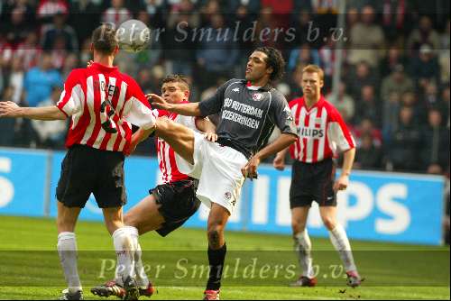 Eindhoven 14 april 2002
PSV-Feyenoord 2-0
Pierre v Hooijdonk en Wilfred Bouma