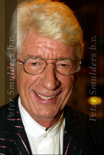 Amsterdam 22 april 2002
Uitreiking musical awards
 Rudi Carell
