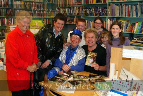 Breda 20 april 2002
Ruud BB met boek