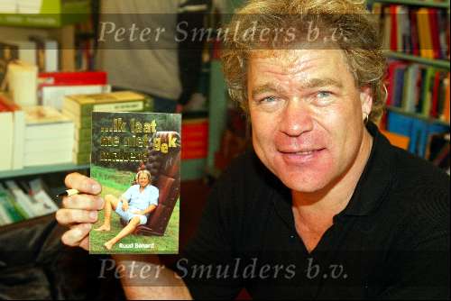 Breda 20 april 2002
Ruud BB met boek