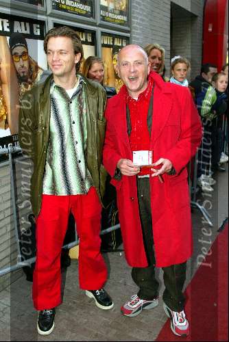 Amsterdam 23 april 2002
Premier Ali G in Pathe de Munt.
Serge Henri Valcke