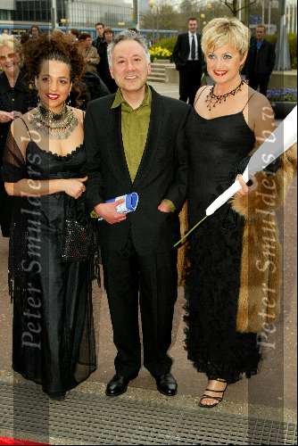 Amsterdam 22 april 2002
Uitreiking van de Musical awards in de RAI
Vera Mann en Smadar