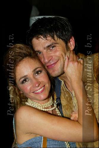 Rotterdam 13 april 2002
TMF Awards in ahoy
Wendy v Dijk en Xander de Buisonje van Volumia