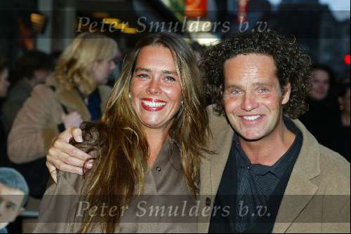 Amsterdam 8 april 2003
Premiere Johnny English met Rowan Atkinson
dirk zeelenberg met vriendin