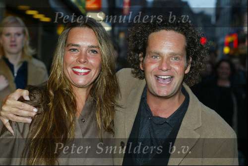 Amsterdam 8 april 2003
Premiere Johnny English met Rowan Atkinson
dirk zeelenberg met vriendin