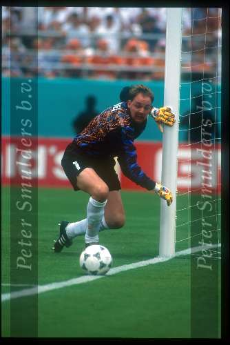 Ed de Goeij spelend voor het Nederlands elftal in 1994