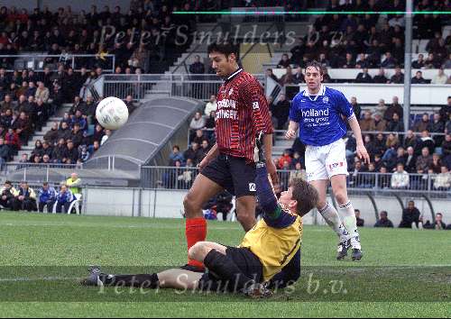 Den Bosch, 18 februari 2001
Topper in de eerste divisie tussen de nummers een en twee
FC Den Bosch-Excelsior, eindstand 4-0