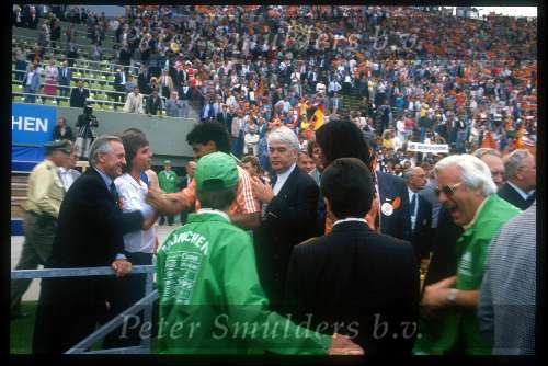 Munchen, 25 juni 1988 Finale Europees Kampioenschap 1988
Finale Nederland-Rusland, eindstand 2-0
1-0 door Ruud Gullit en 2-0 door Marco v Basten
Frank Rijkaard  Fred Racke