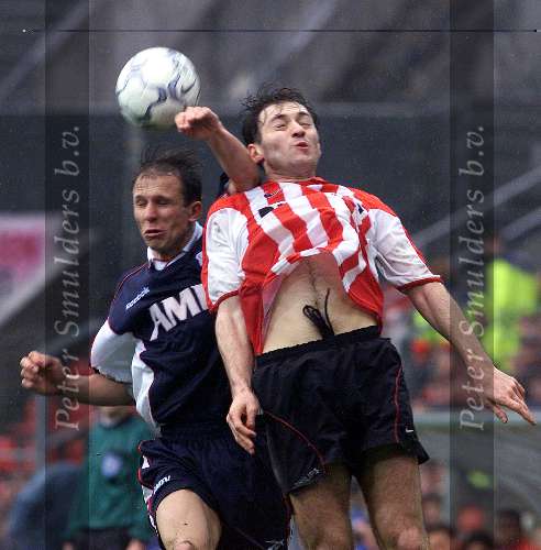 Eindhoven, 18 maart 2001
Kompetitie PSV-FC Utrecht, eindstand 5-1
Gakhokdize