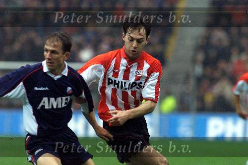 Eindhoven, 18 maart 2001
Kompetitie PSV-FC Utrecht, eindstand 5-1
Gakhokdize