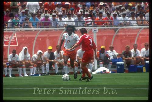 Gaston Taument voor net nederlands elftal tegen Belgie in de USA 1994