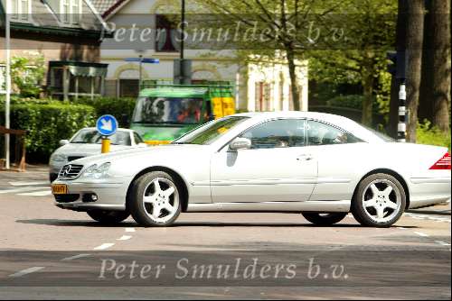 Laren 29 april 2003
gordon in zijn nieuwe mercedes cl 500