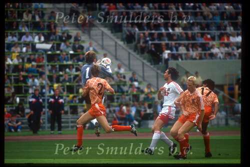 Munchen, 25 juni 1988 Finale Europees Kampioenschap 1988
Finale Nederland-Rusland, eindstand 2-0
1-0 door Ruud Gullit en 2-0 door Marco v Basten
Ronald Koeman Adri v Tiggelen