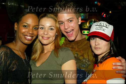 Amsterdam 7 maart 2003
Premiere Adrenaline
Jim idols Froukje de Both  Jasmine Sendar en Birgit Schuurman
