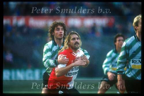 John de wolf in duel met Mitchell v d Gaag