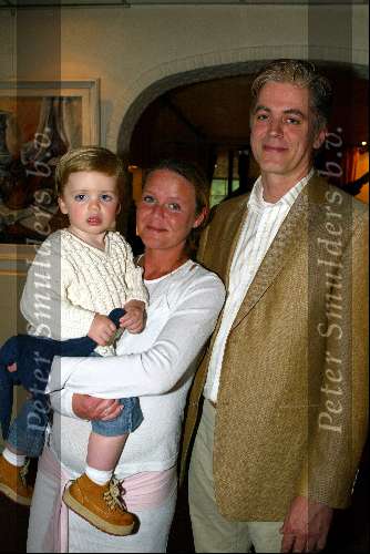 Soestduinen 26 april 2003
john van eyk met celeste verstraete  met zoontje