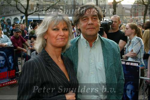 Amsterdam 16 april 2003
premiere van god los.
johnny lion met vrouw