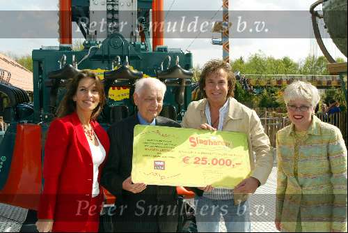 Slagharen 29 april 2003
Marco Borsato in ponypark slagharen