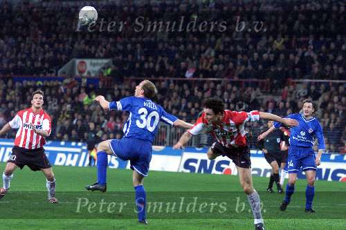 Eindhoven, 15 maart 
1/4 finale UEFA-Cup PSV-FCKaiserslautern, eindstand 0-1
Mario Basler en Mark v bommel