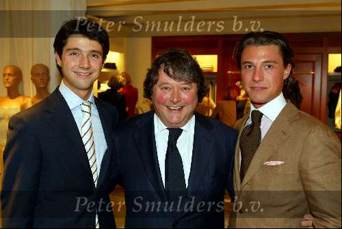 Amsterdam 16 april 2003
Opening Ralph Lauren store op pc hooftstraat .
oger lussink met zoons