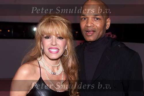 Amsterdam 19 maart 2001
Modeshow Monique Colignon.
Patricia Paay met een vriend
