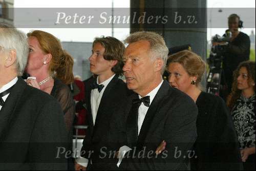 Amsterdam 25 april 2003
Concert vanwege de 65 e verjaardag van koningin beatrix
paul witteman met vriendin