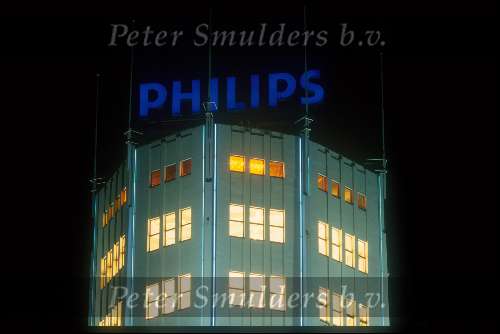 Het hoofdgebouw van Philips lighting
De witte dame