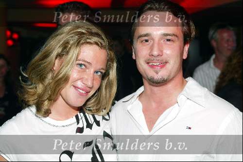 Amsterdam 16 april 2003
premiere van god los
Robin Rienstra met vriendin