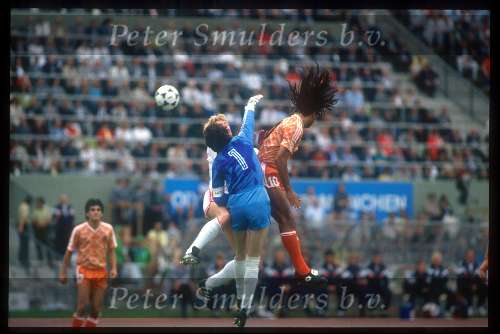 Munchen, 25 juni 1988 Finale Europees Kampioenschap 1988
Finale Nederland-Rusland, eindstand 2-0
1-0 door Ruud Gullit en 2-0 door Marco v Basten
Ruud Gullit
