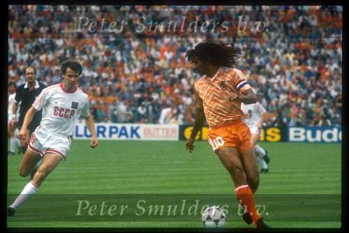 Munchen, 25 juni 1988 Finale Europees Kampioenschap 1988
Finale Nederland-Rusland, eindstand 2-0
1-0 door Ruud Gullit en 2-0 door Marco v Basten
