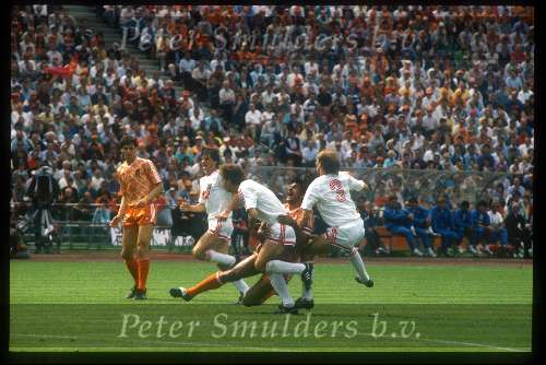 Munchen, 25 juni 1988 Finale Europees Kampioenschap 1988
Finale Nederland-Rusland, eindstand 2-0
1-0 door Ruud Gullit en 2-0 door Marco v Basten