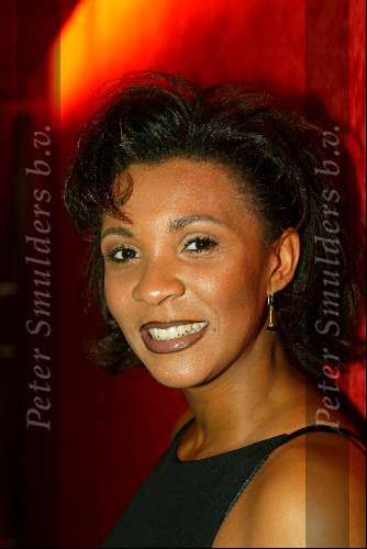 Amsterdam 28 april 2003
optredens voor warchild.
sophia Wezer zwanger