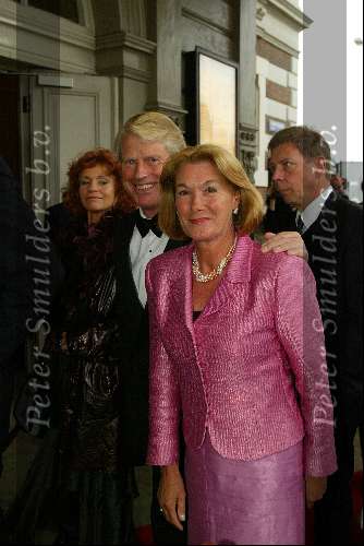 Amsterdam 25 april 2003
Concert vanwege de 65 e verjaardag van koningin beatrix
Dhr. Staal met vrouw