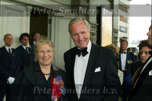 Amsterdam 25 april 2003
Concert vanwege de 65 e verjaardag van koningin beatrix
jan terlouw met vrouw