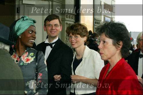 Amsterdam 25 april 2003
Concert vanwege de 65 e verjaardag van koningin beatrix
Andre Rouvoet  met vrouw