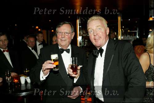 Scheveningen 4 april 2004
Premiere Lion King in Kurhaus.
Tom Westermeijer met Andre v Duin